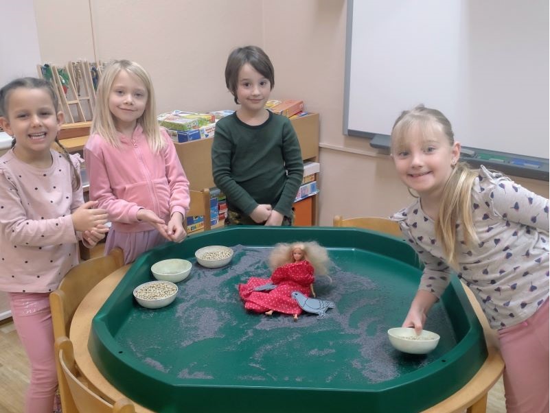 Z pohádky do pohádky 